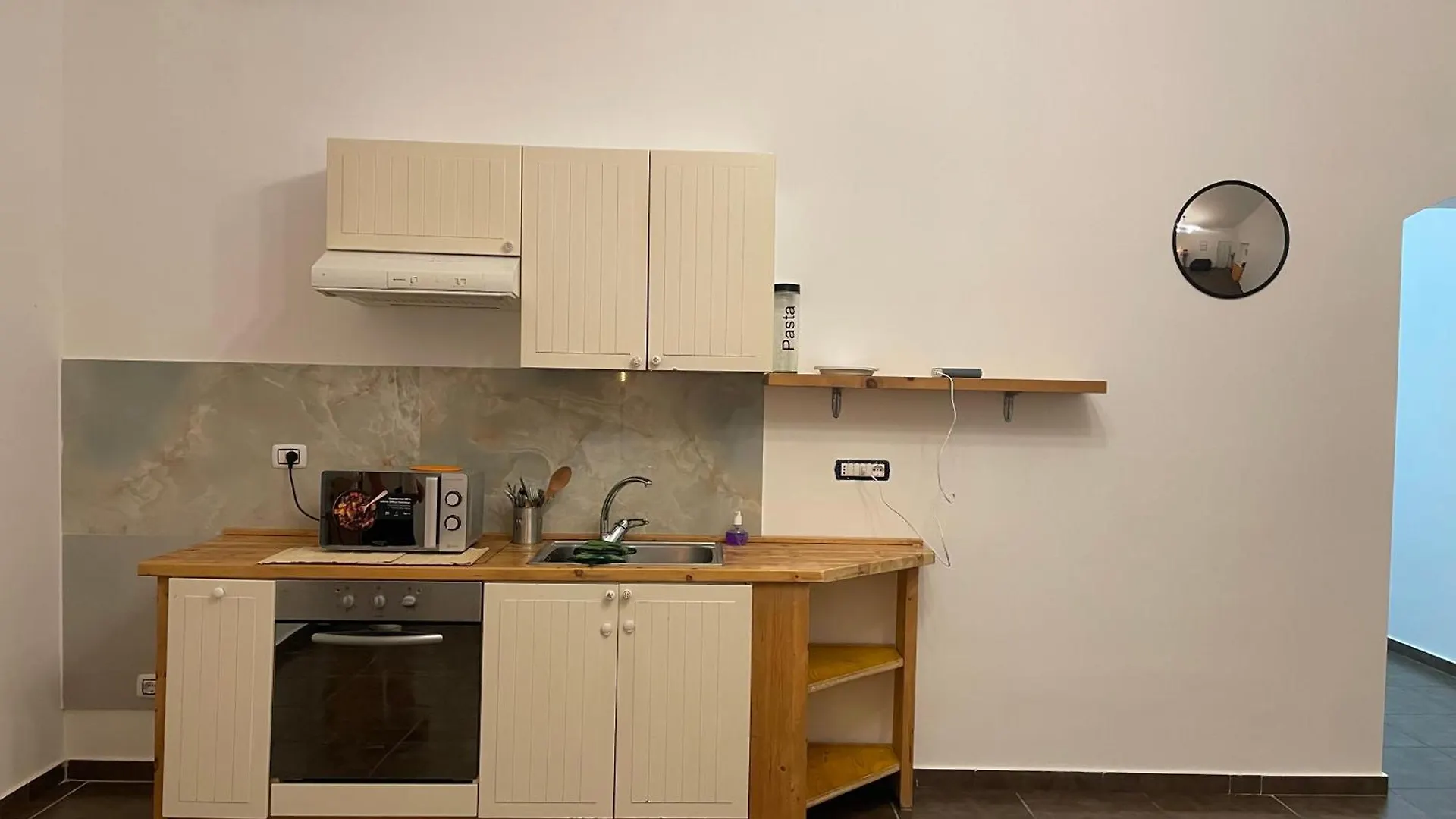 Guest house Chez Deca Hotel Naples
